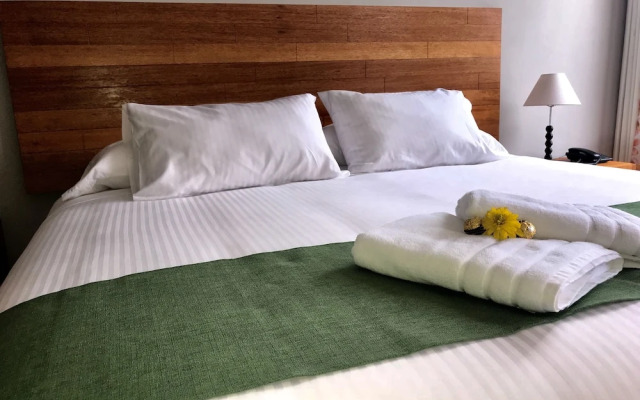 Ilalo Garden Hotel & Restaurant