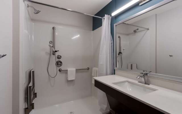 Woodspring Suites Chandler Airport