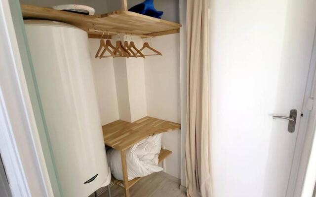 Appartement Six-Fours-les-Plages, 2 pièces, 4 personnes - FR-1-316-232