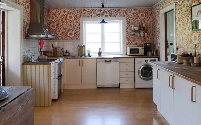 7 Person Holiday Home in Djurhamn-by Traum