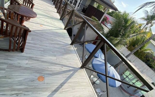 Go Surf Maldives