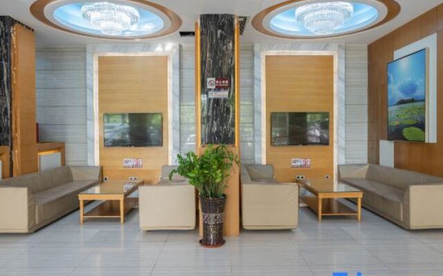 Linghang Boutique Hotel