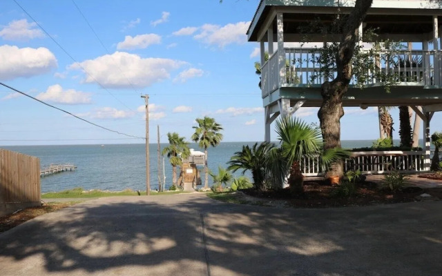Pelican Bay Resort