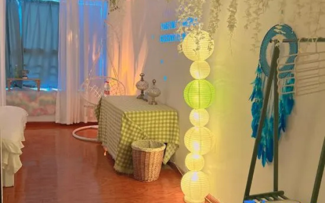 Zibo White Moonlight Homestay (Badaju The Mixc) – Restaurant – Zibo