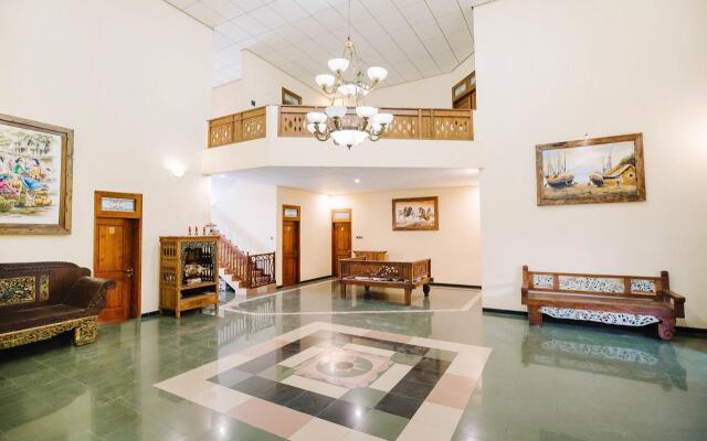 Oyo 986 Authentic Osing Homestay