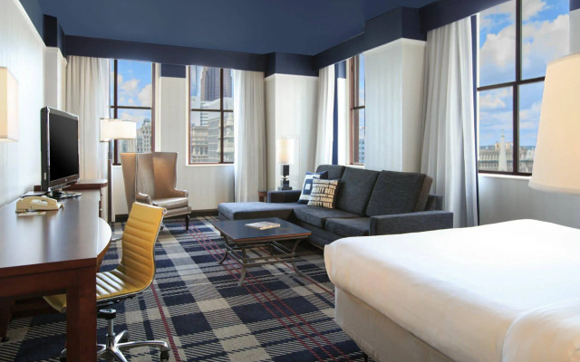 Notary hotel