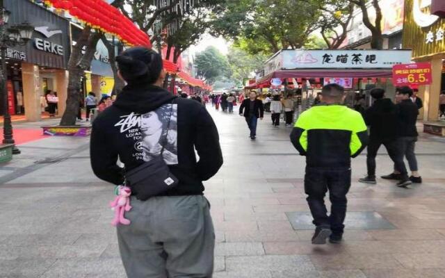 7Days Inn Chain Hotel (Zhuhai Doumen Daxin Xinduhui Pedestrian Street)