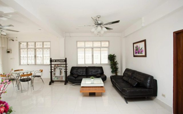 Top Hostel
