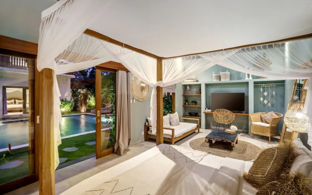 Villa Nabi by Alfred in Bali - New Family 5BR Villa Next to Seminyak Beach – Guest Rooms – Kuta