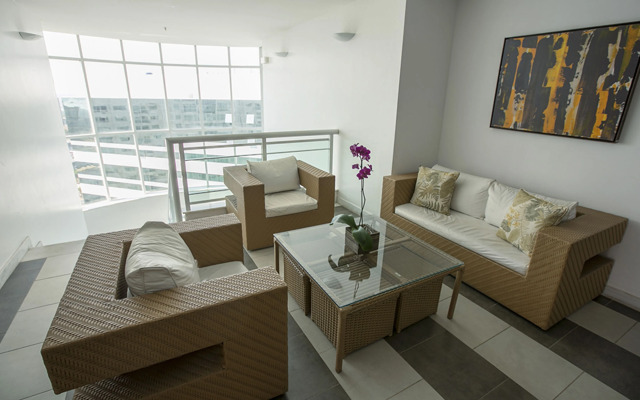 Biarritz Hplus Long Stay