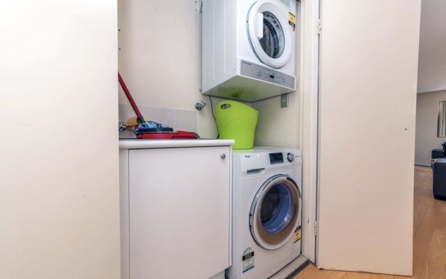 Yacaaba Terrace, Unit 9, 3 Yacaaba Street