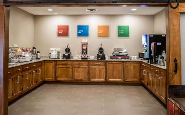 Comfort Suites Hartville - North Canton