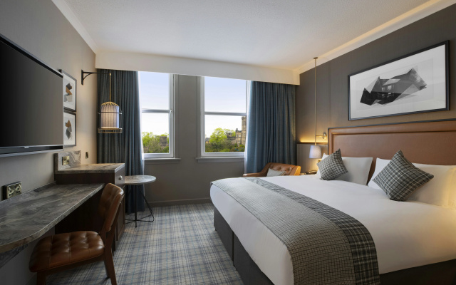 Leonardo Royal Hotel Edinburgh - Image 3