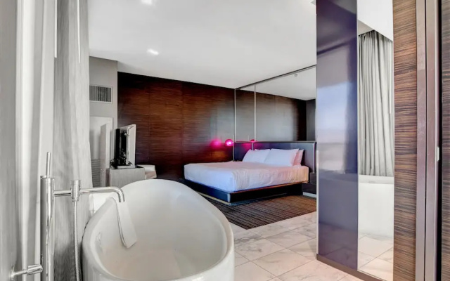 Panoramic Room on 36 floor