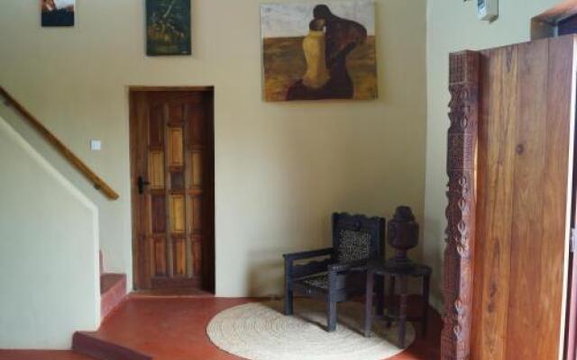 Pangani Cliffs Lodge