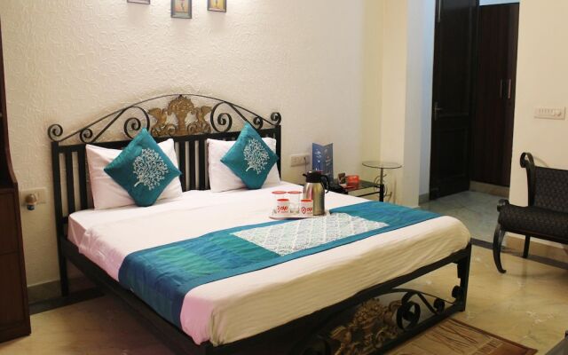 OYO 2256 Hotel Excellency