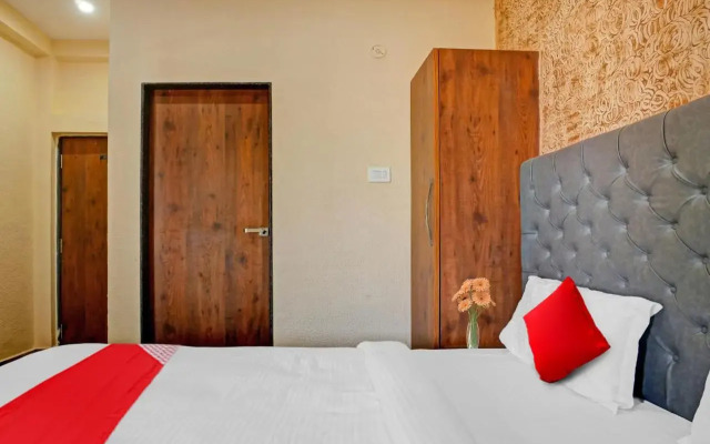 Oyo Flagship 806935 Maharaja Resort