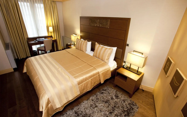 Continental Hotel