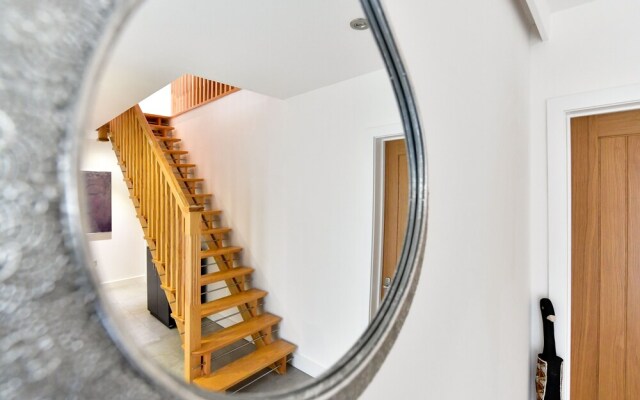 Just Stay Wales-Waterfront Villa-SA1