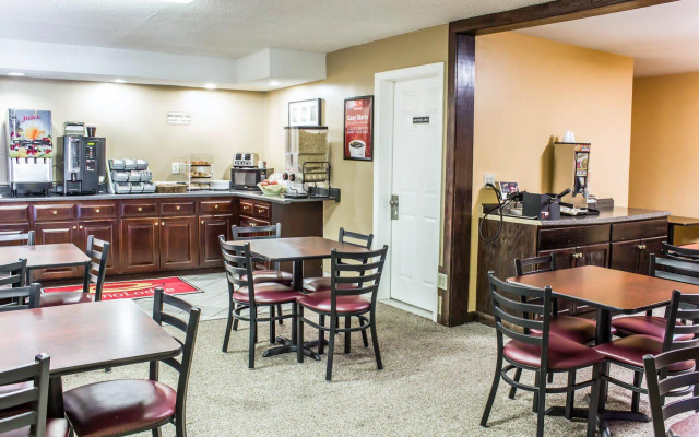 Econo Lodge Burlington I-40
