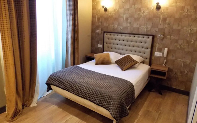 Hotel Excelsior Batignolles