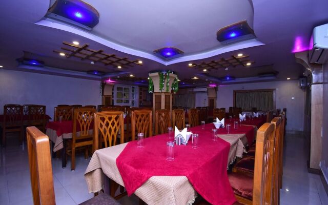 Capital O 42660 Hotel Greenland Towers