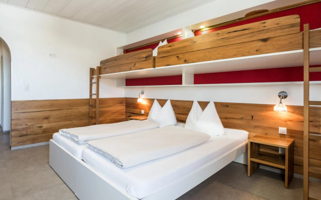 Jugendhotel Markushof Youth Hostel