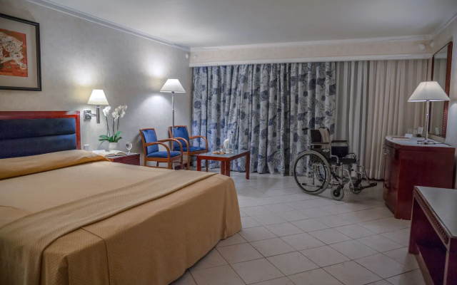 Hotel Mediterranean