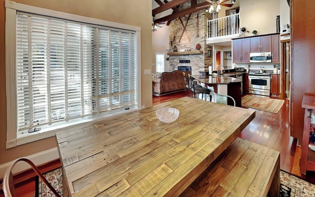 A Lakefront Paradise