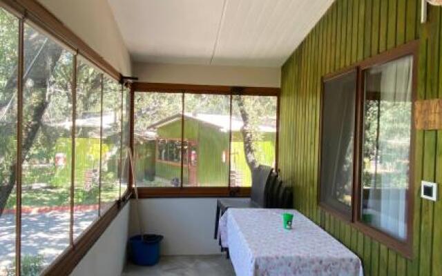 Ela Ela Bungalov Evler