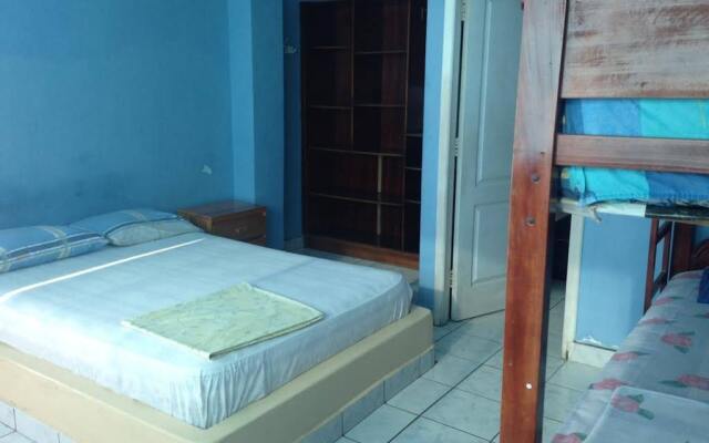 Hostal Cruzita