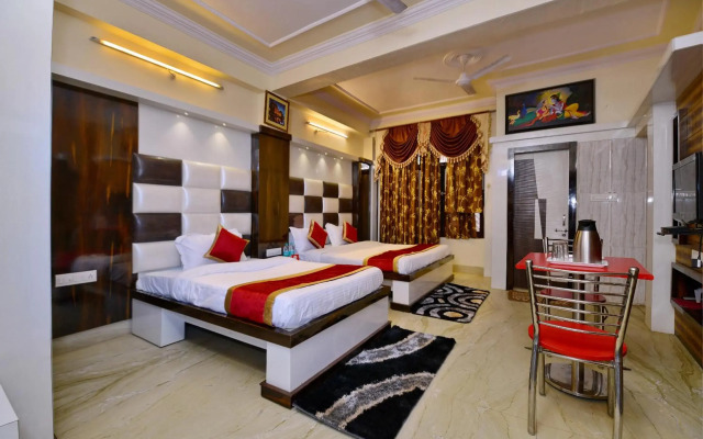 Hotel Ganpati Plaza