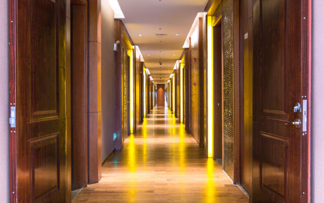 Landmark Mekong Riverside Hotel