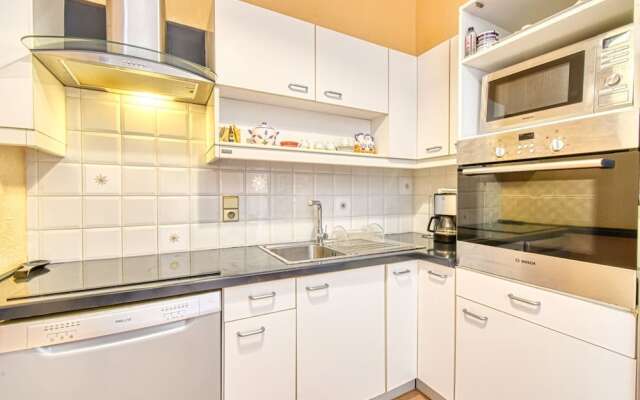 Luminous Apartment in the City Centre of Cannes