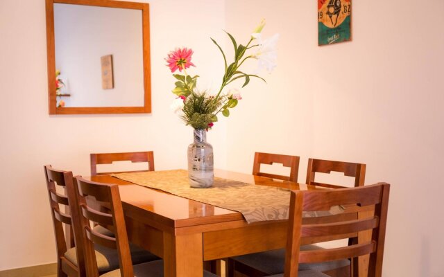 A04 - Large Modern 1 bed Apartment with pool by DreamAlgarve