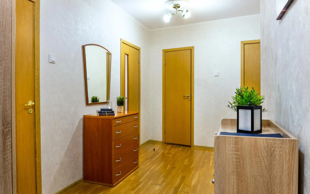 Апартаменты на Коломяжском проспекте 36/2