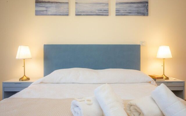 Marginal Oceanica Apartment