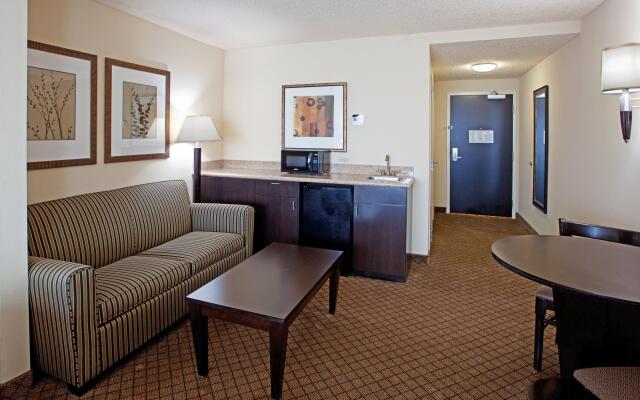 Holiday Inn Express & Suites Newberry by IHG
