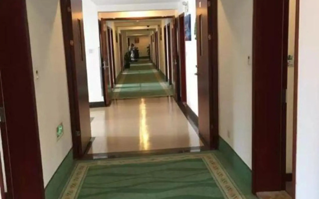 Green Tree Alliance Hotel (Shanghai East Jinxiu Road)