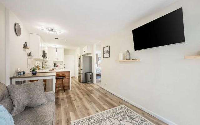 Two-bedroom Apartment With a Sunny Patio