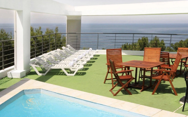 Bay Inn Hotel