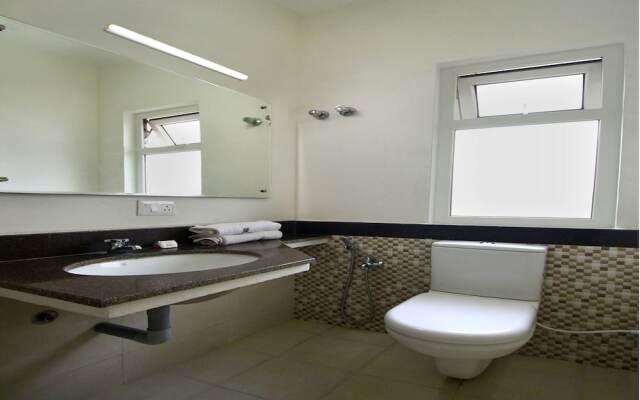 OYO 14406 Hotel Subashree