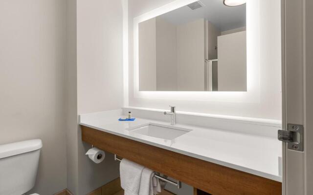 Holiday Inn Express Suites Sumner by IHG