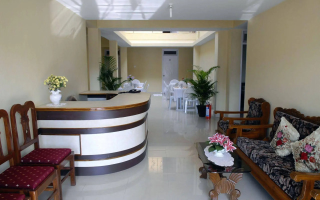 Veeniola Holiday Home