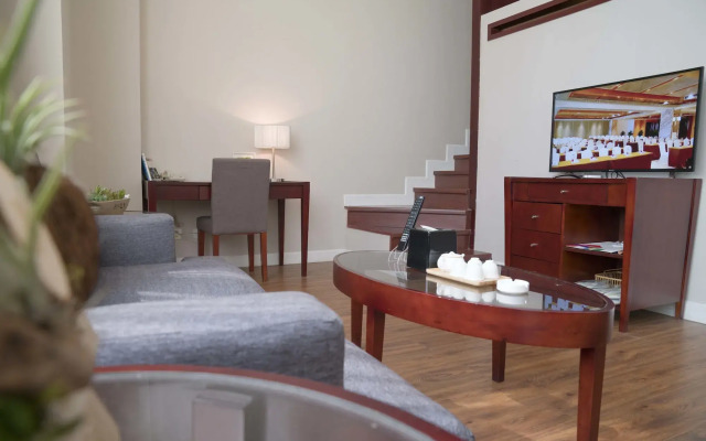 Yantai Meiya International Apt. Hotel