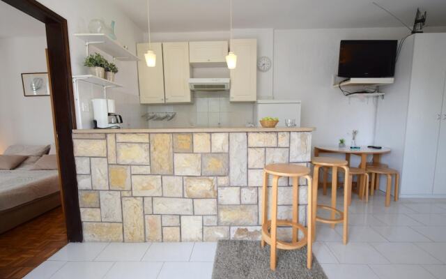 Apartment Buza