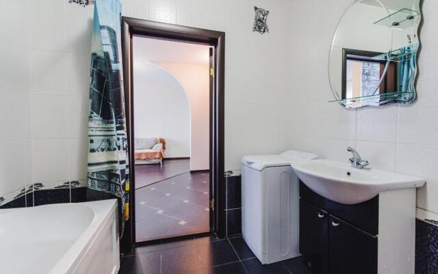 Декабрист на улице Генерала Белика 13