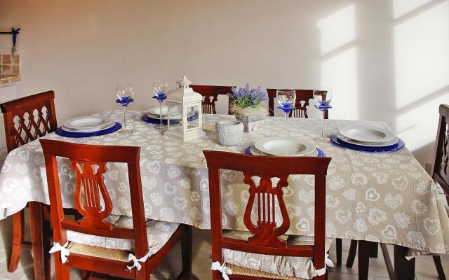 in Camaiore with 3 bedrooms and 2 bathrooms