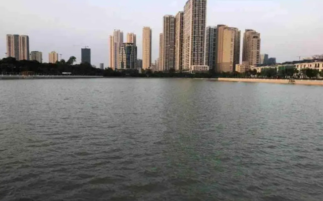 2 Bedrooms in luxury @Vinhomes Green Bay Ha Noi.