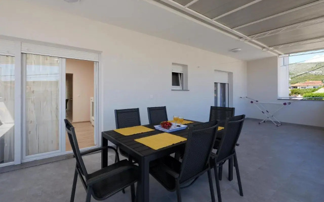 Apartment Milton